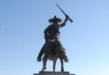 Zapopan pierde monumentos a Zapata y Hemiciclo a Juárez