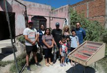 Investigadores del CUTonalá entregan deshidratadora solar de alimentos a vecinas de Lomas del Centinela